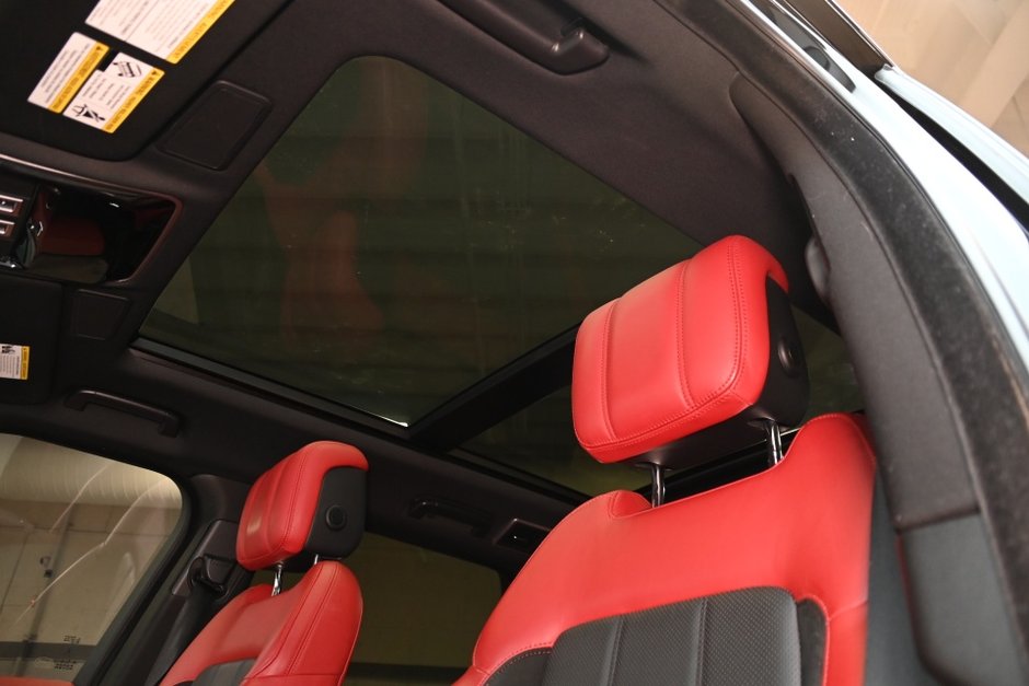 2019 Land Rover Range Rover Sport HST-24