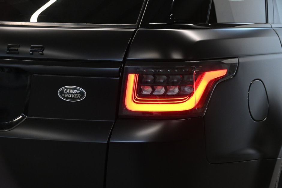 2019 Land Rover Range Rover Sport HST-33
