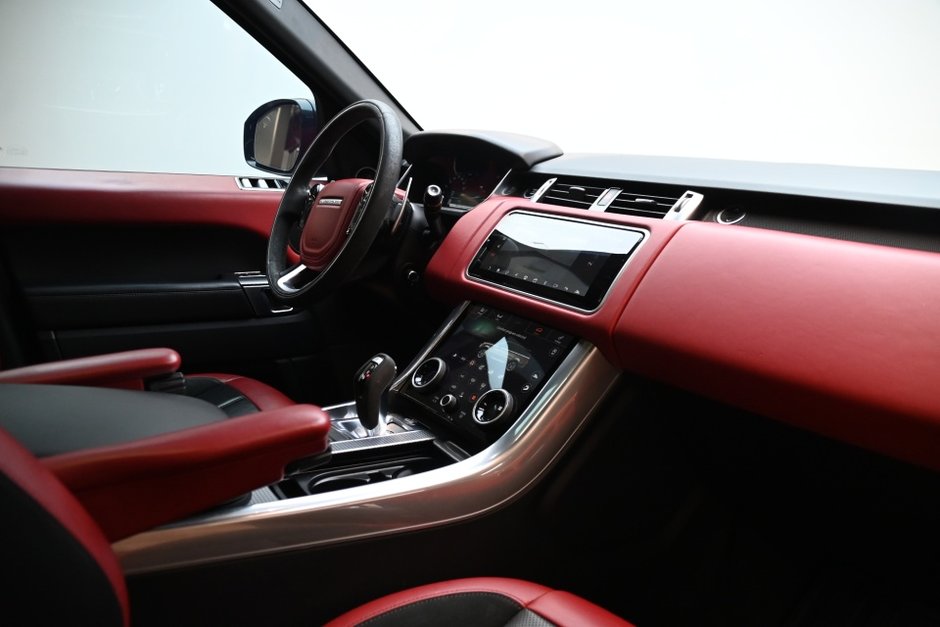 2019 Land Rover Range Rover Sport HST-23