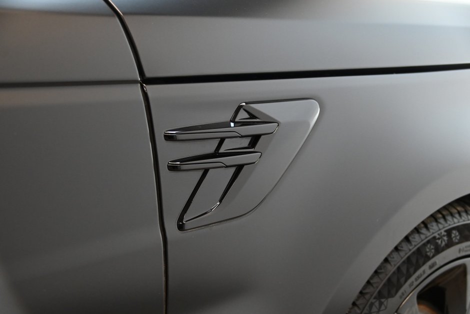 2019 Land Rover Range Rover Sport HST-32