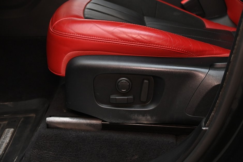 2019 Land Rover Range Rover Sport HST-11