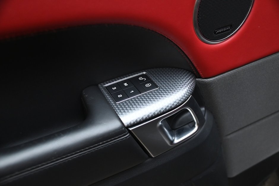 2019 Land Rover Range Rover Sport HST-10