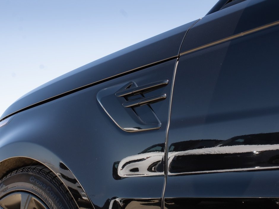 2022 Land Rover Range Rover Sport HST-33
