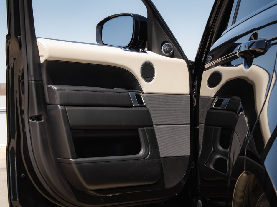 2022 Land Rover Range Rover Sport HST-8
