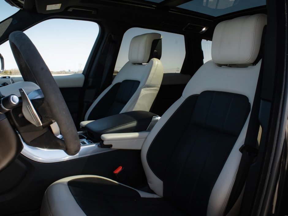 2022 Land Rover Range Rover Sport HST-13