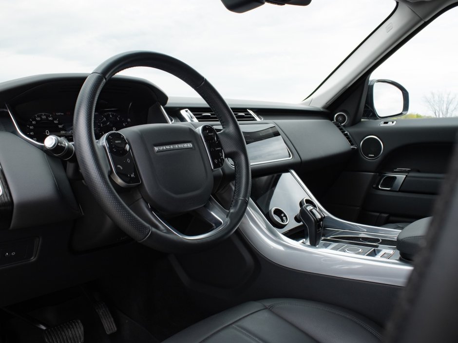 2022 Land Rover Range Rover Sport SE-2