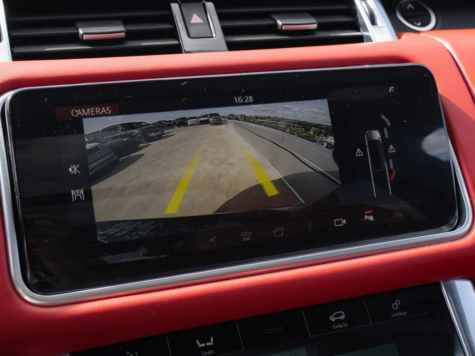 2022 Land Rover Range Rover Sport HST-16