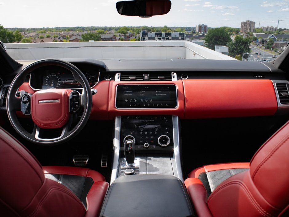 2022 Land Rover Range Rover Sport HST-14