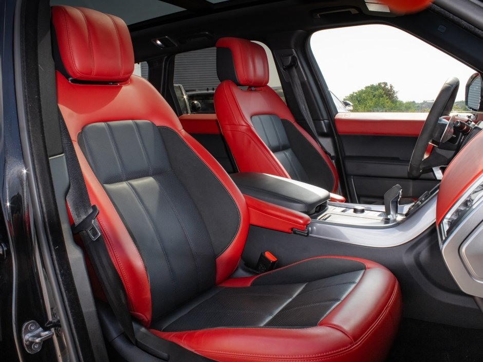 2022 Land Rover Range Rover Sport HST-28