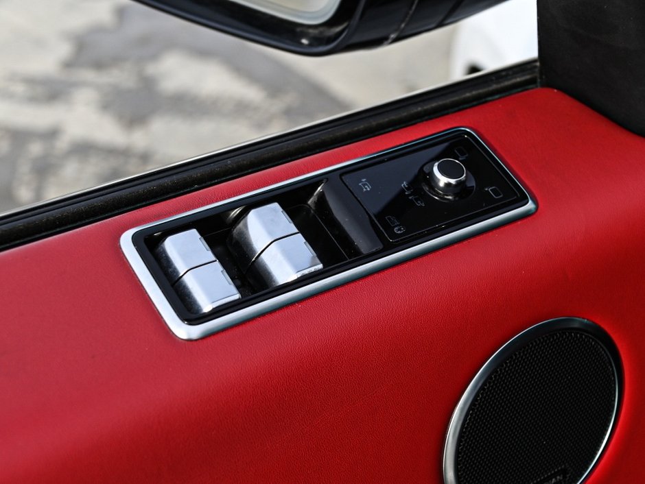 Land Rover Range Rover Sport HST 2022-9