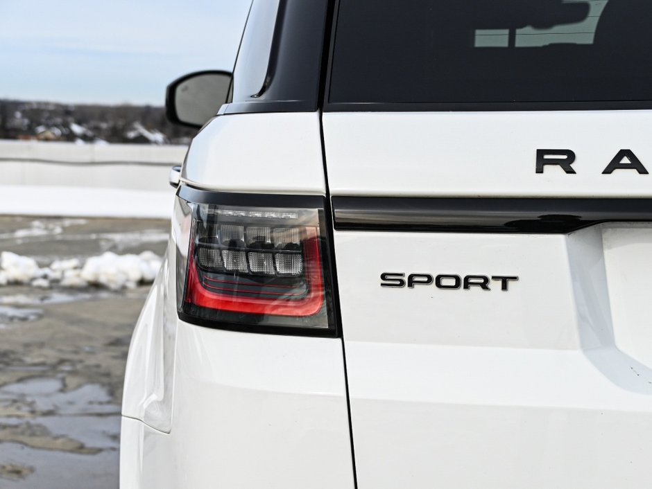 Land Rover Range Rover Sport HST 2022-31