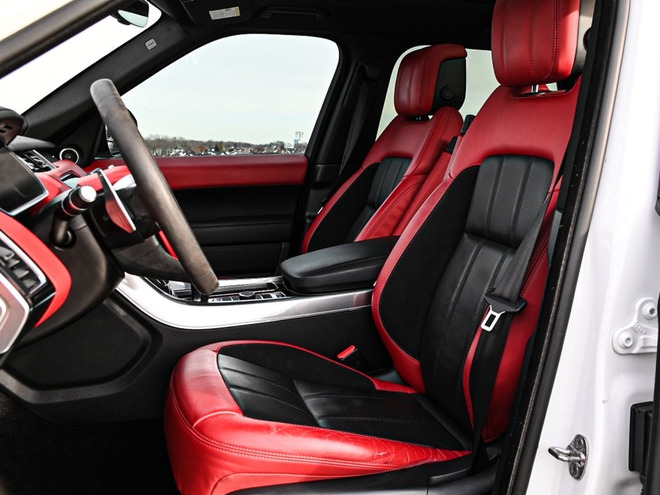 Land Rover Range Rover Sport HST 2022-13