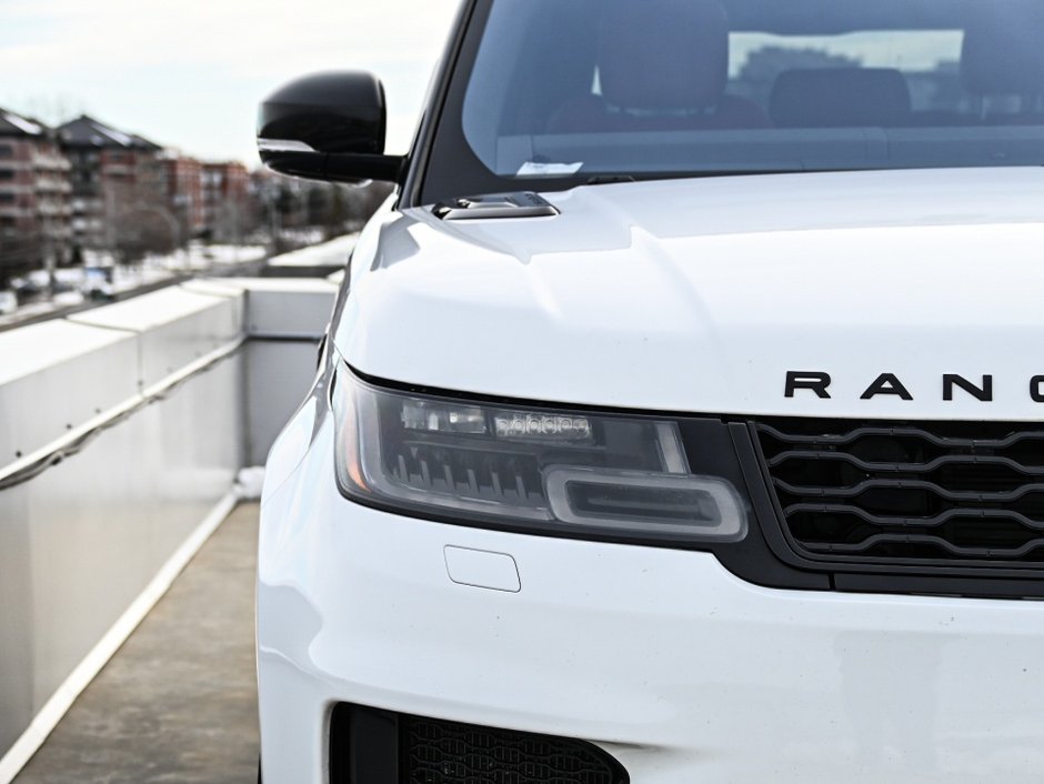 Land Rover Range Rover Sport HST 2022-32