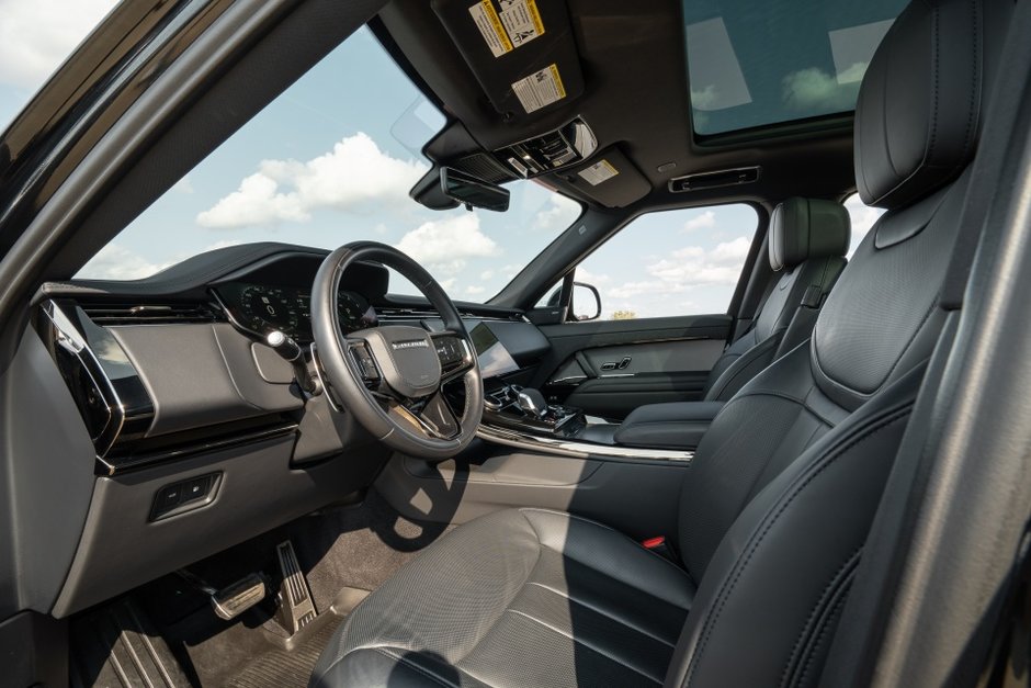 2023 Land Rover Range Rover Sport Dynamic HSE-2