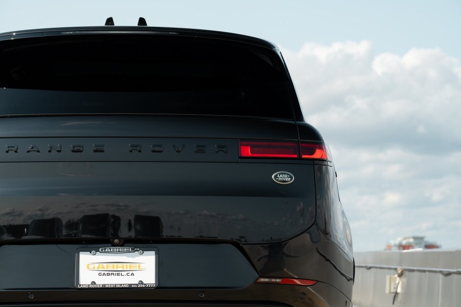 2023 Land Rover Range Rover Sport Dynamic HSE-21