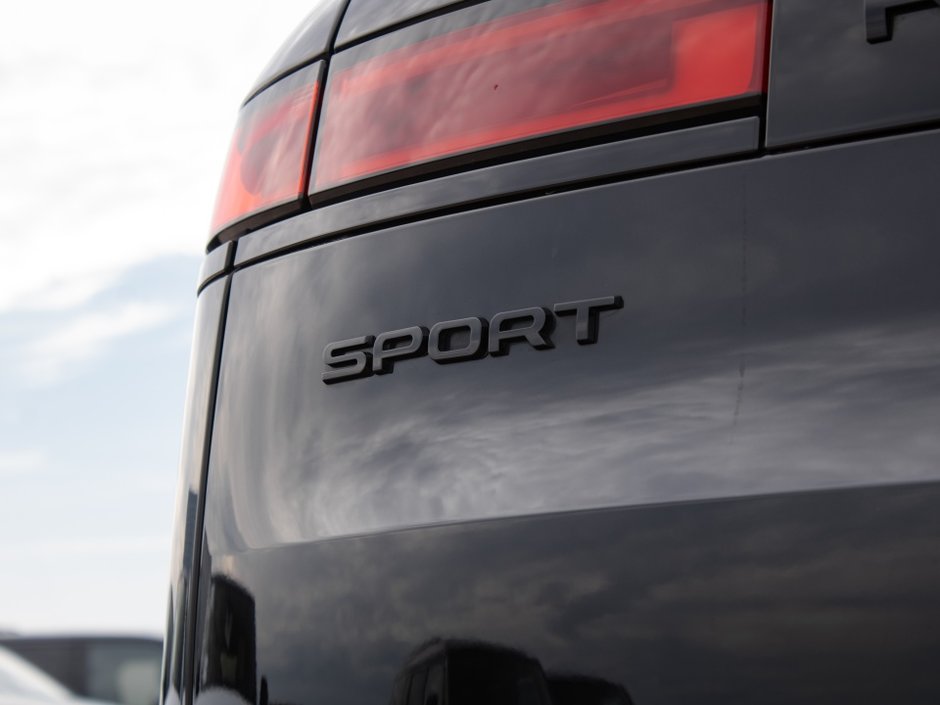 2023 Land Rover Range Rover Sport Dynamic S-31