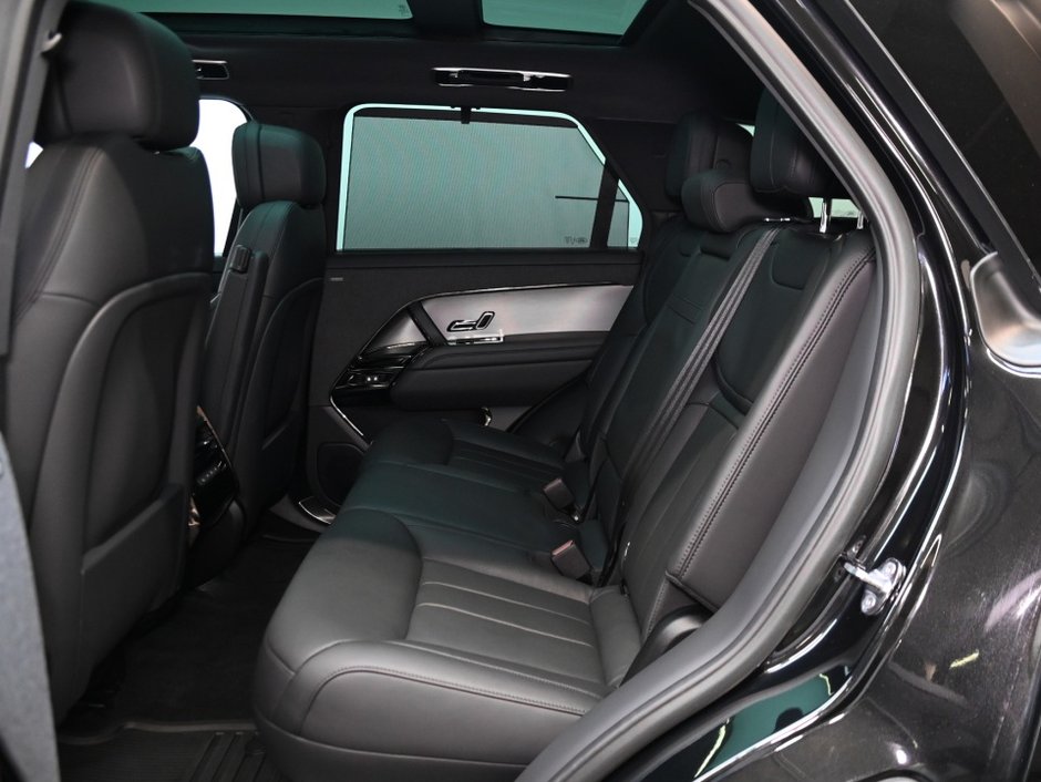 2025 Land Rover Range Rover Sport Dynamic SE-3