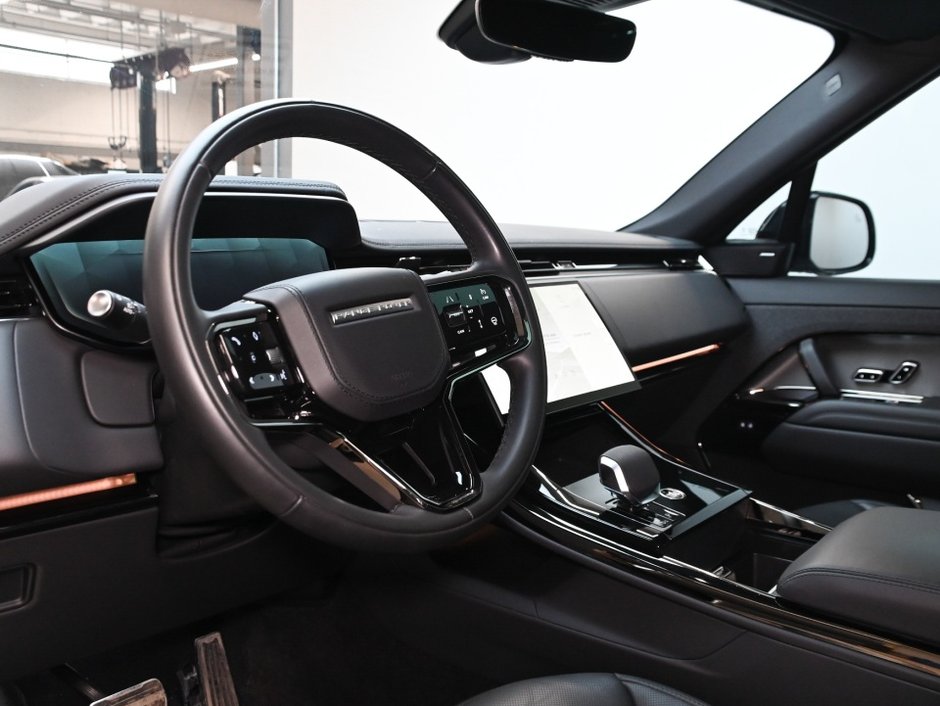 2025 Land Rover Range Rover Sport Dynamic SE-1