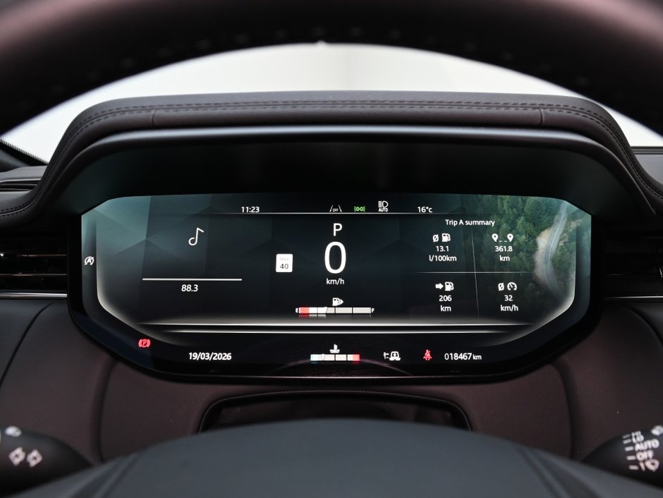 2025 Land Rover Range Rover Sport Dynamic SE-11