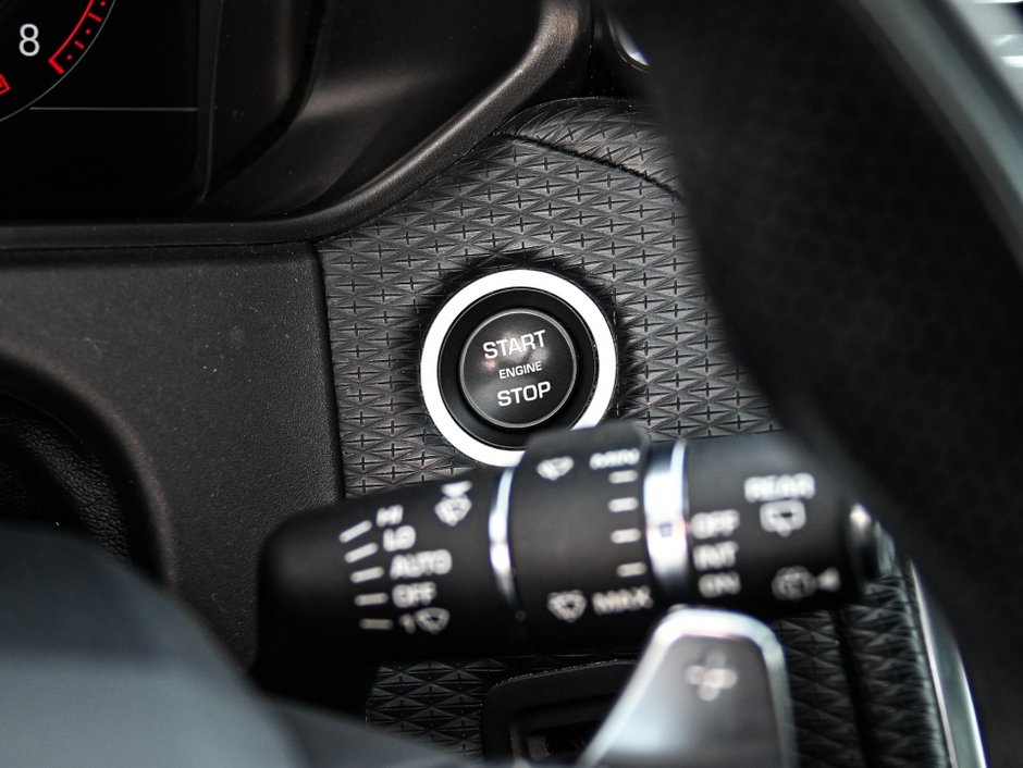 Land Rover Range Rover Velar R-Dynamic S 2020-24