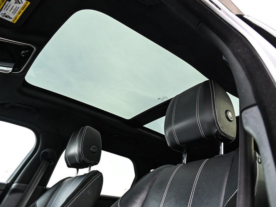 Land Rover Range Rover Velar R-Dynamic S 2020-29