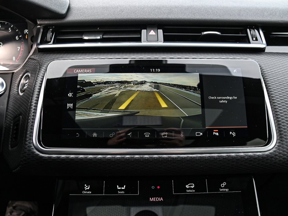 Land Rover Range Rover Velar R-Dynamic S 2020-18