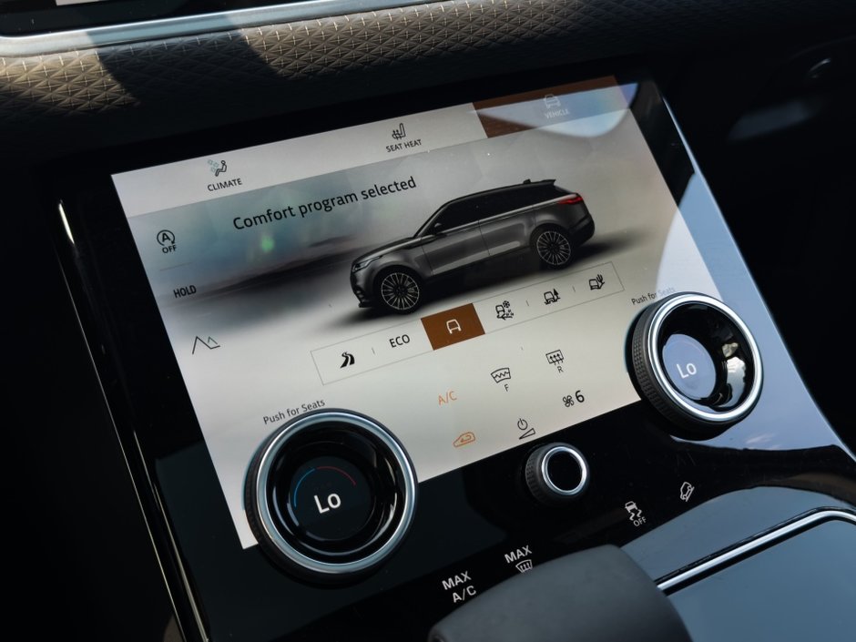Land Rover Range Rover Velar S 2021-17