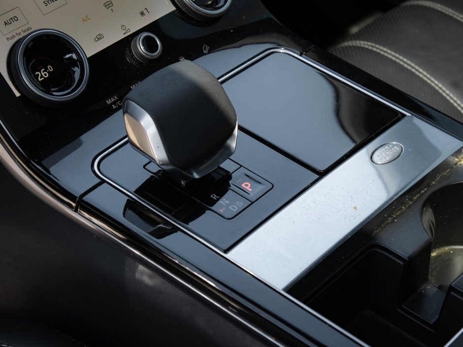 2022 Land Rover Range Rover Velar S-21