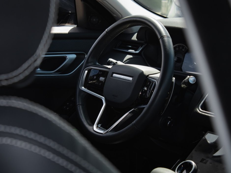 2023 Land Rover Range Rover Velar S-28