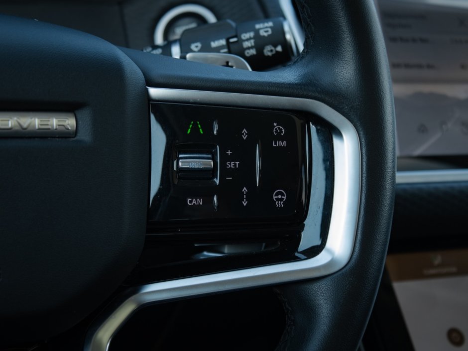 2023 Land Rover Range Rover Velar S-16