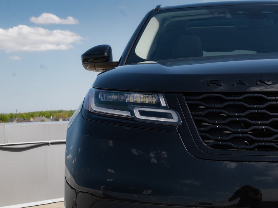 2023 Land Rover Range Rover Velar S-32
