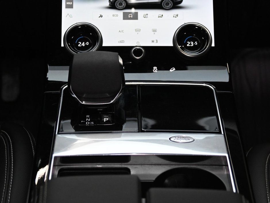 2023 Land Rover Range Rover Velar S-24
