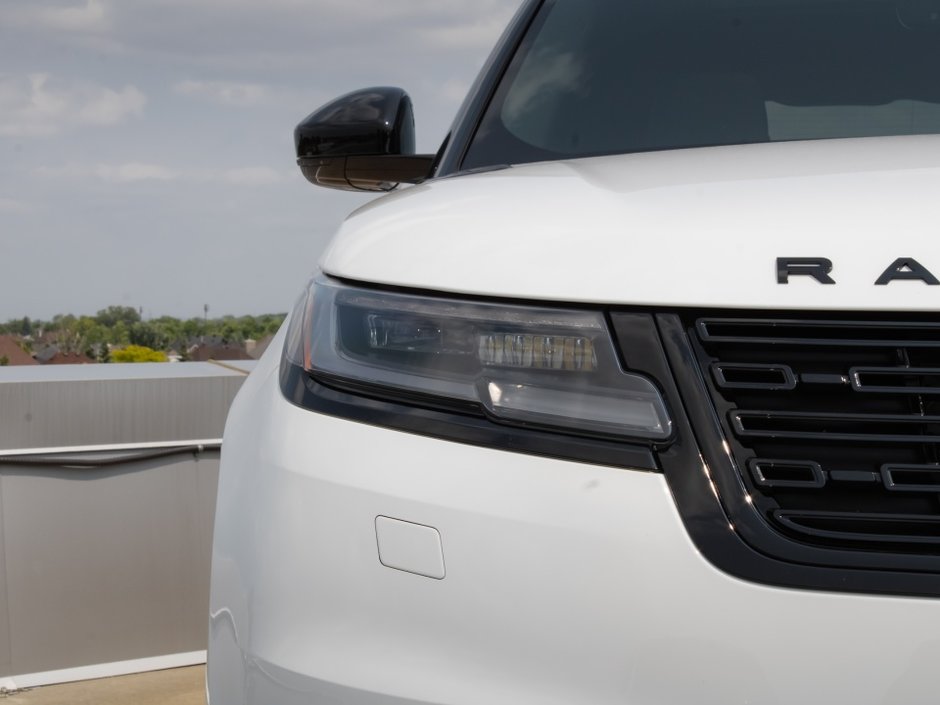 Land Rover Range Rover Velar Dynamic SE 2024-30
