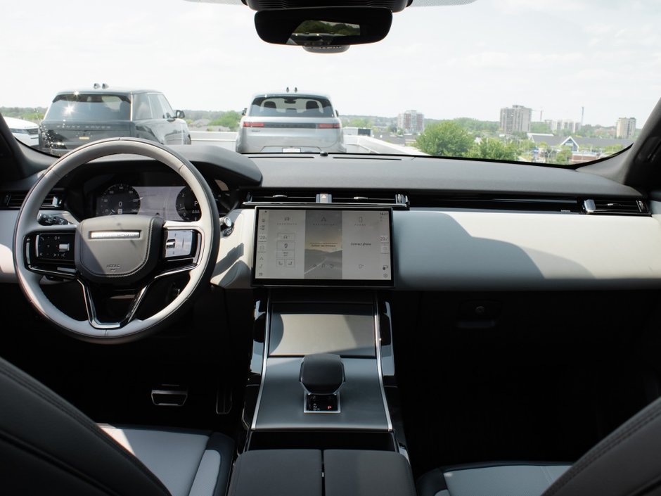 Land Rover Range Rover Velar Dynamic SE 2024-13