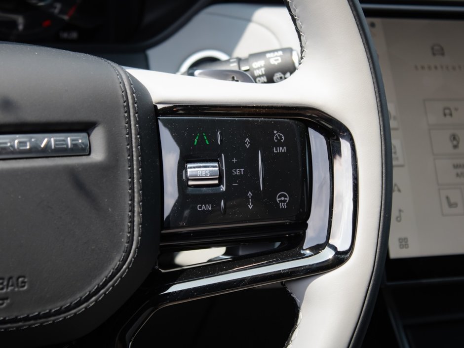 Land Rover Range Rover Velar Dynamic SE 2024-17