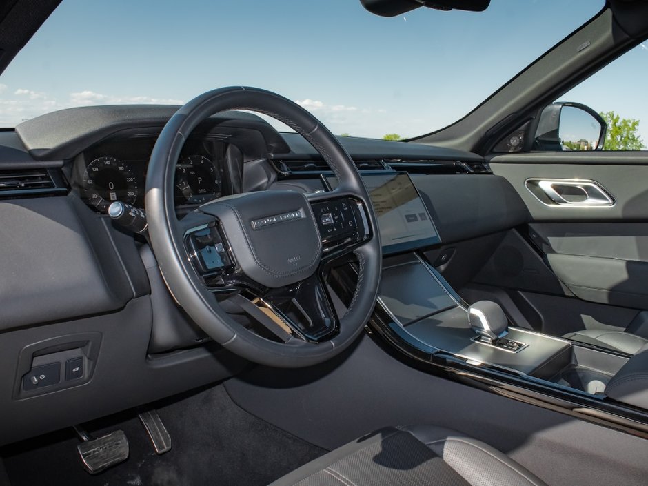 Land Rover Range Rover Velar Dynamic SE 2024-2