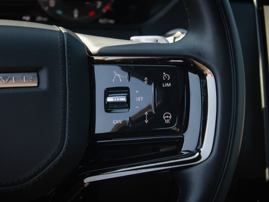 Land Rover Range Rover Velar Dynamic SE 2024-16