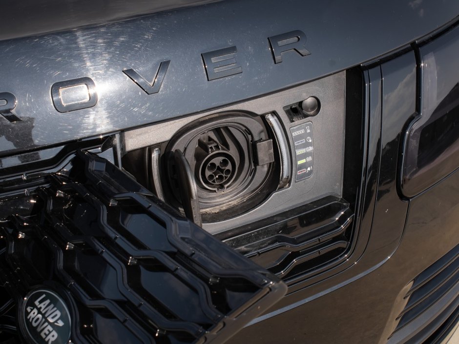 2020 Land Rover Range Rover HSE-29