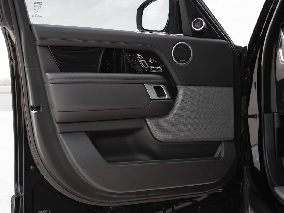 2020 Land Rover Range Rover HSE-8