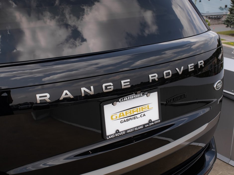 2022 Land Rover Range Rover SE-33