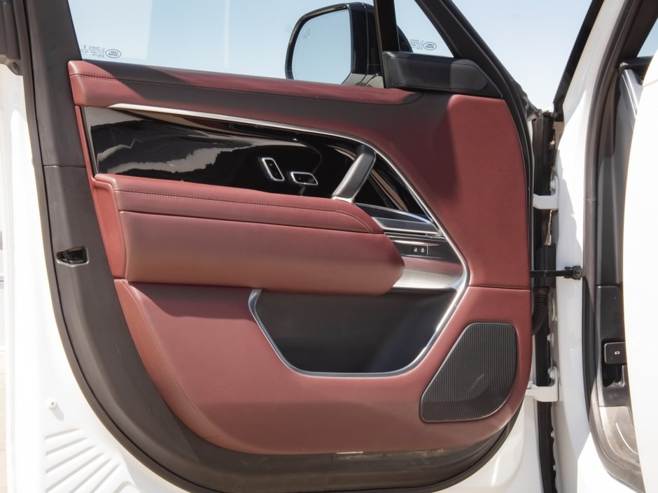 2023 Land Rover Range Rover Autobiography-8