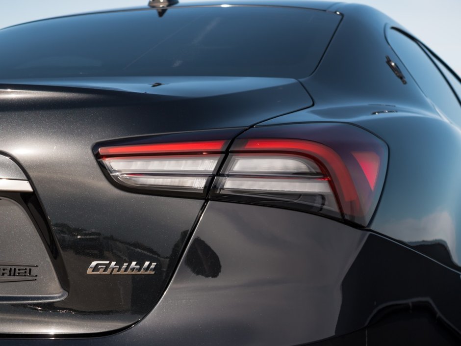 2022 Maserati Ghibli Modena Q4-36