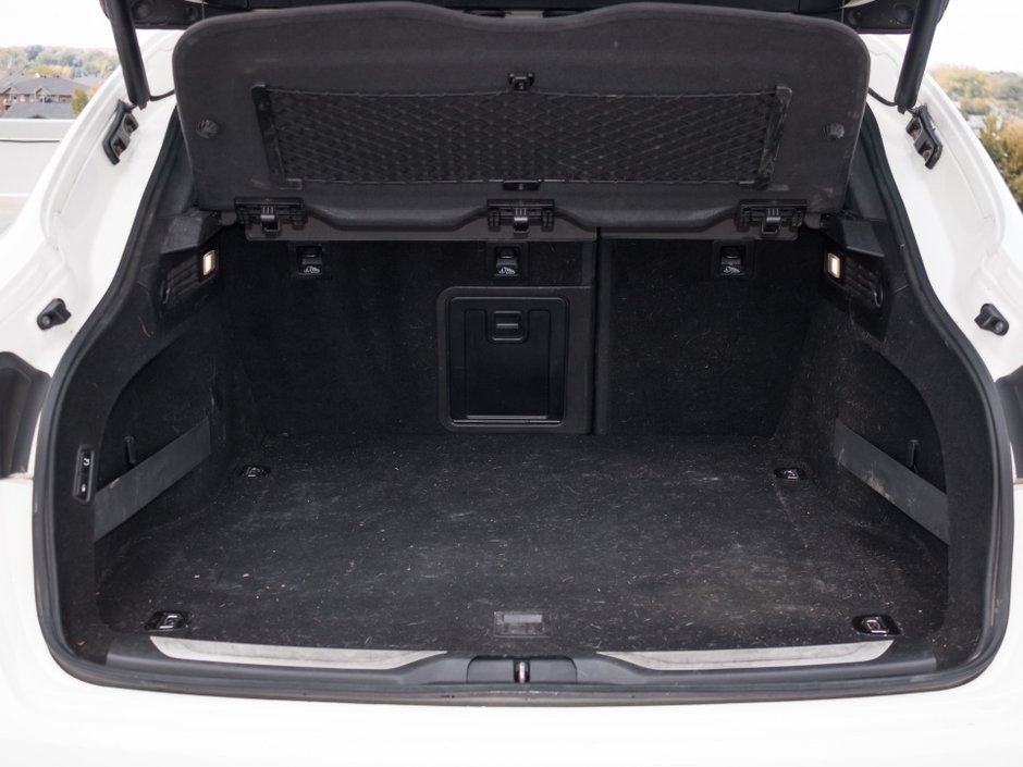 2018 Maserati Levante S GranLusso-32