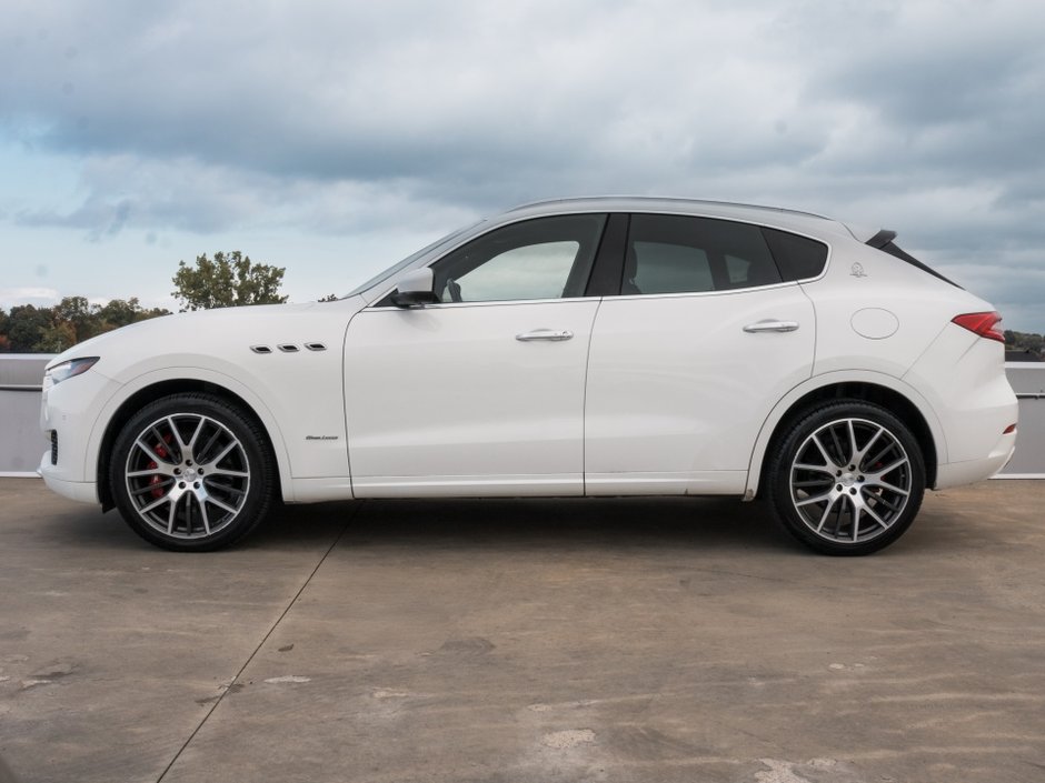 2018 Maserati Levante S GranLusso-4