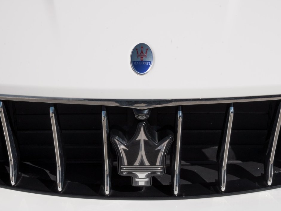 2018 Maserati Levante S GranLusso-28