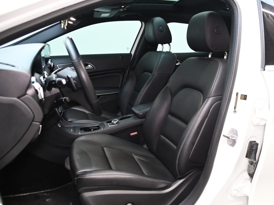 2020 Mercedes-Benz GLA 250-11