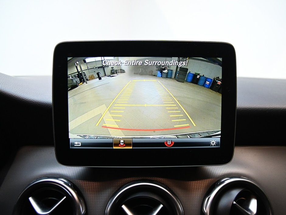 2020 Mercedes-Benz GLA 250-18