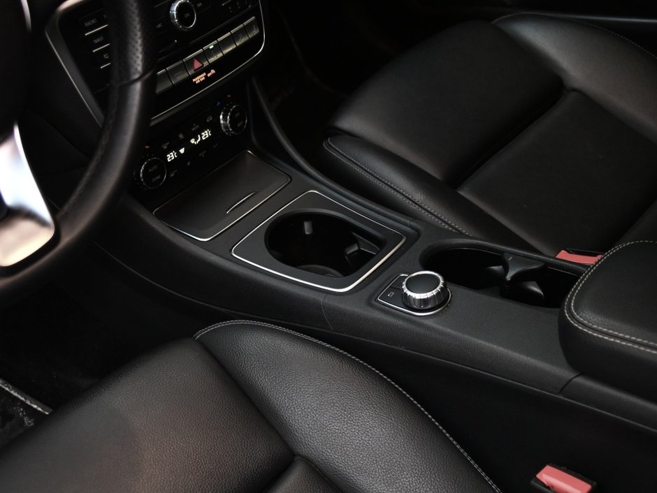 2020 Mercedes-Benz GLA 250-17