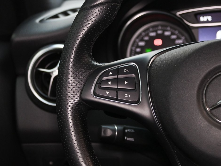 2020 Mercedes-Benz GLA 250-14