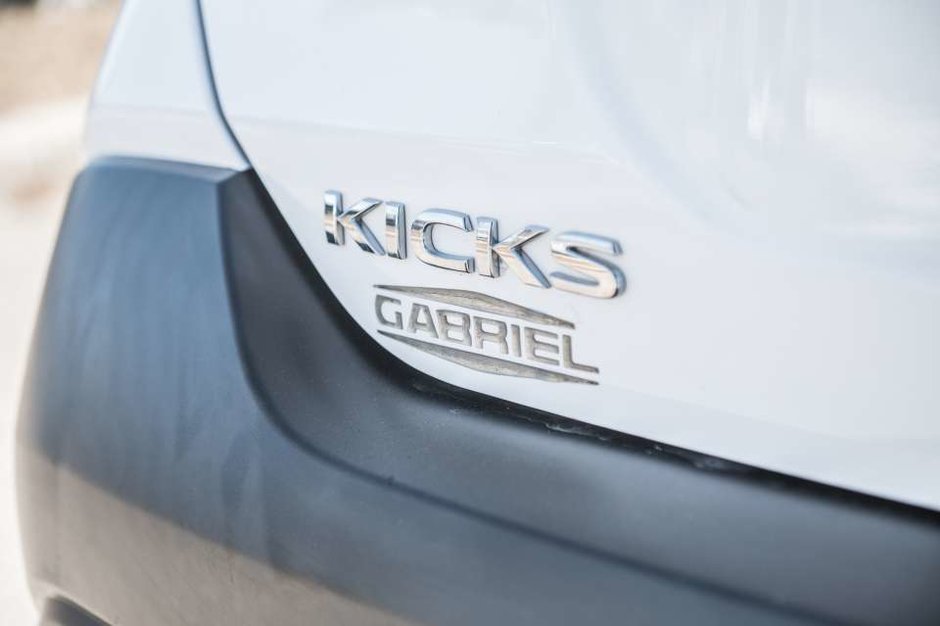 Nissan KICKS S 2019-8